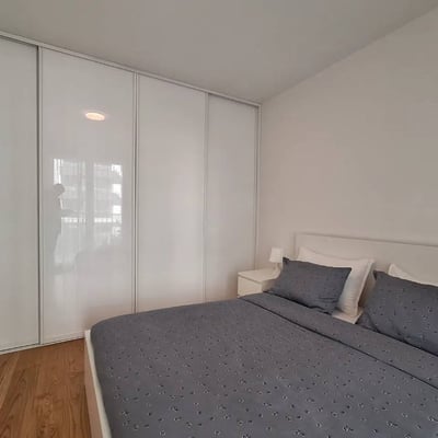 Location d’un appartement lumineux de deux pièces dans la résidence Elixir Garden, 55 m², Nouveau Belgrade, Serbie