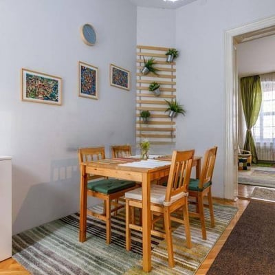 Alquiler de luminoso apartamento de dos habitaciones, 42 m², Belgrado, Serbia