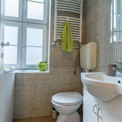 Alquiler de luminoso apartamento de dos habitaciones, 42 m², Belgrado, Serbia