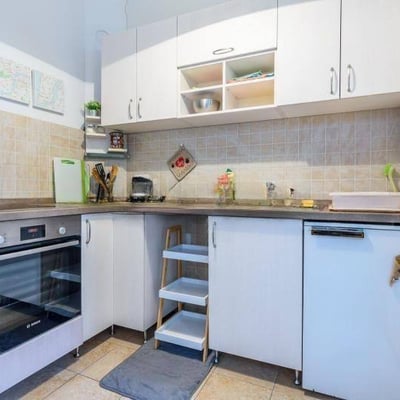 Alquiler de luminoso apartamento de dos habitaciones, 42 m², Belgrado, Serbia