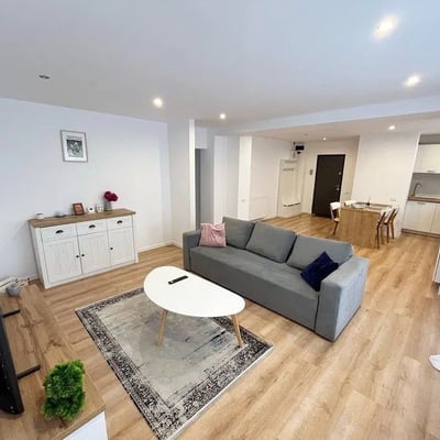 Komfortable Zweizimmerwohnung mit Balkon zur Miete, Faleza Nord, Constanța, Rumänien