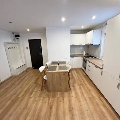 Komfortable Zweizimmerwohnung mit Balkon zur Miete, Faleza Nord, Constanța, Rumänien