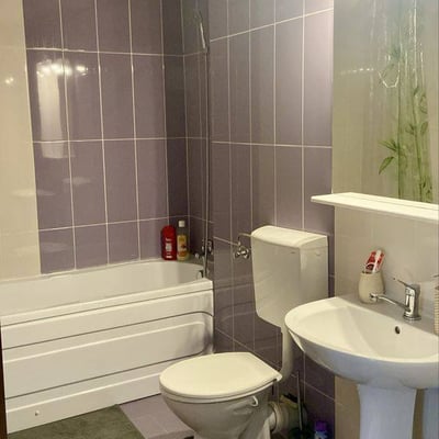 Аренда комфортной двухкомнатной квартиры, Брашов, Румыния