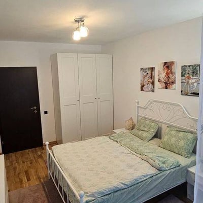 Cozy two-room apartment for rent, 60 m², Brașov, Romania
