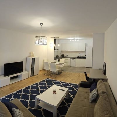 Cozy two-room apartment for rent, 60 m², Brașov, Romania