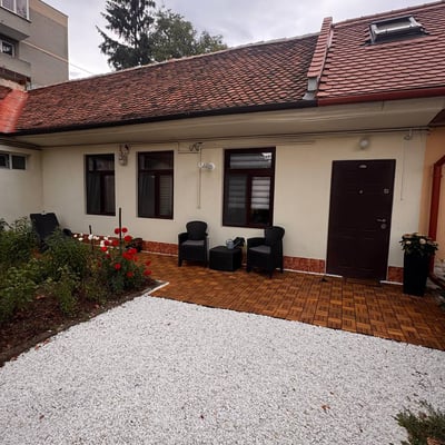 Modern furnished two-room apartment for rent, Brașov, Romania