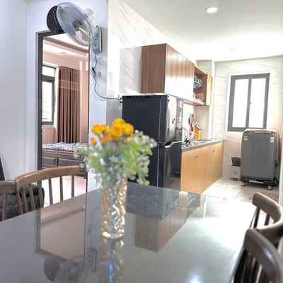 Location d’un appartement confortable et meublé de deux pièces avec balcon, 50 m², Nha Trang, Vietnam
