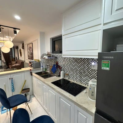 Аренда светлой меблированной трёхкомнатной квартиры с видом на море, 74 м², Нячанг, Вьетнам