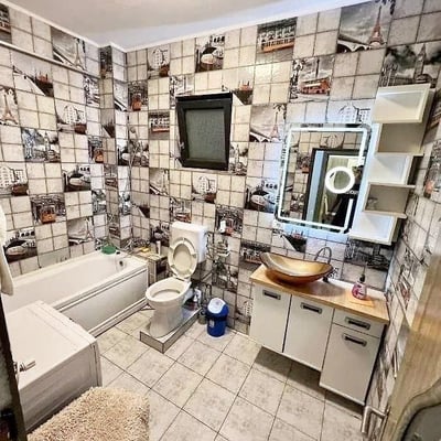 Location d’un appartement confortable de deux pièces avec balcon, Mamaia Sat, Roumanie