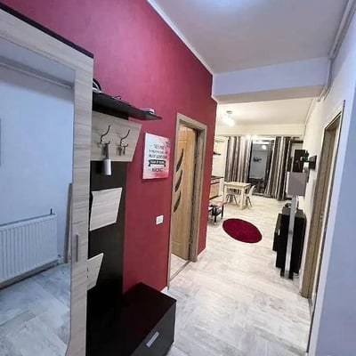 Location d’un appartement confortable de deux pièces avec balcon, Mamaia Sat, Roumanie