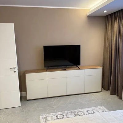 Аренда уютной и светлой трёхкомнатной квартиры, Tomis Plus, Констанца, Румыния