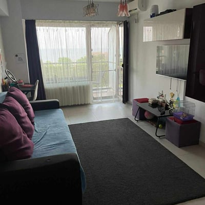 Furnished two-room apartment with balcony for rent, 50 m², Mamaia, Constanța, Romania