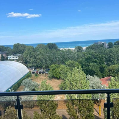 Furnished two-room apartment with balcony for rent, 50 m², Mamaia, Constanța, Romania