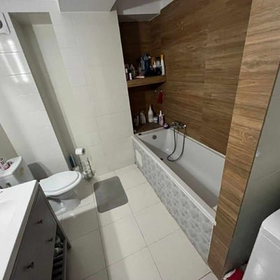 Furnished two-room apartment with balcony for rent, 50 m², Mamaia, Constanța, Romania