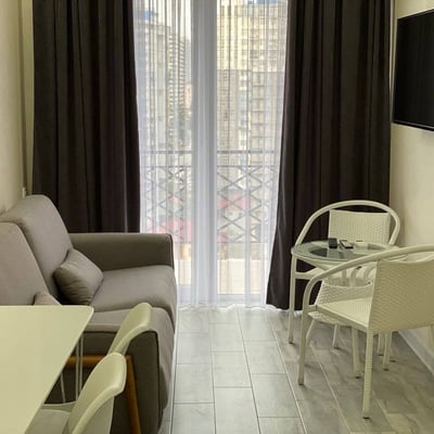 Bright furnished apartment for rent, 40 m², Batumi, Georgia