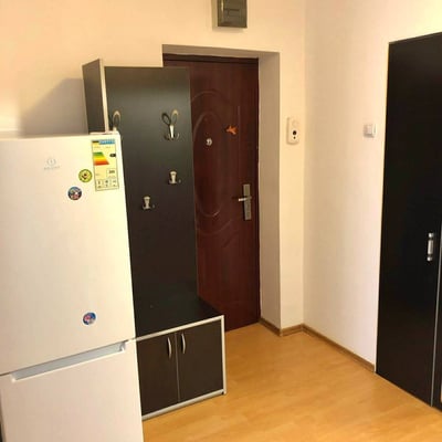 Location d’un bon appartement d’une pièce avec cuisine séparée, Sector 3, Bucarest, Roumanie