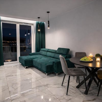 Alquiler de apartamento moderno de tres habitaciones con balcón, 63 m², Mokotów, Varsovia, Polonia