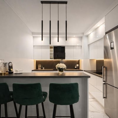 Alquiler de apartamento moderno de tres habitaciones con balcón, 63 m², Mokotów, Varsovia, Polonia