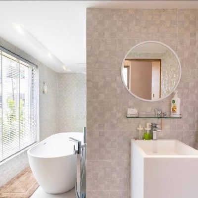 Bright villa with private pool for rent, 400 m², Bang Tao, Phuket, Thailand