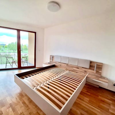 Modern bright apartment with balcony and parking for rent, 57 m², Stodůlky, Prague, Czech Republic