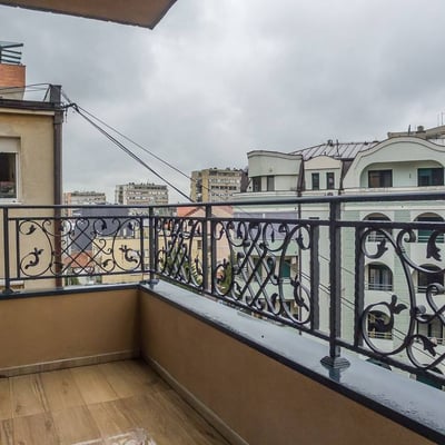 Stylish three-room apartment with balcony for rent, 78 m², Vračar, Belgrade, Serbia