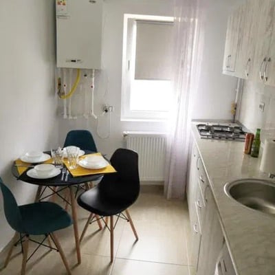 Bright apartment with balcony for rent, Mamaia Sat, Romania