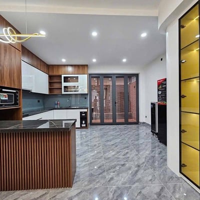 Location d’une villa moderne et meublée, 270 m², My Gia 8, Nha Trang, Vietnam