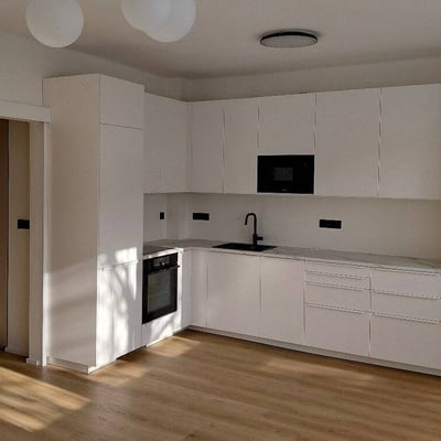 Bright renovated apartment for rent, 43 m², Budějovická, Prague, Czech Republic