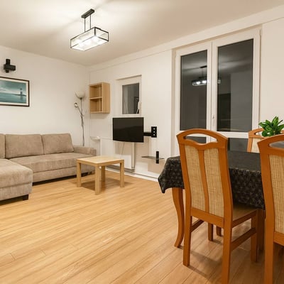 Appartement cosy de 38 m² avec balcon à louer à Ochota, Varsovie, Pologne