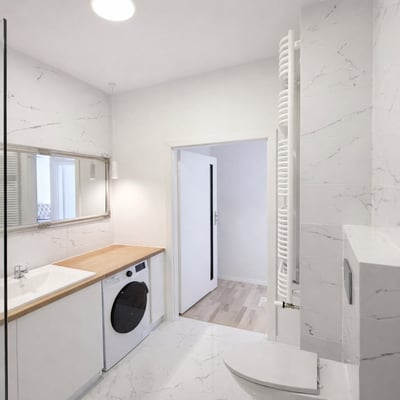 Appartement lumineux et moderne de 50 m² avec balcon à louer à Mokotów, Varsovie, Pologne