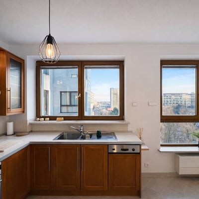 Просторная и светлая квартира 128 м² в комплексе Osiedle Prezydenckie в аренду, Śródmieście, Варшава, Польша