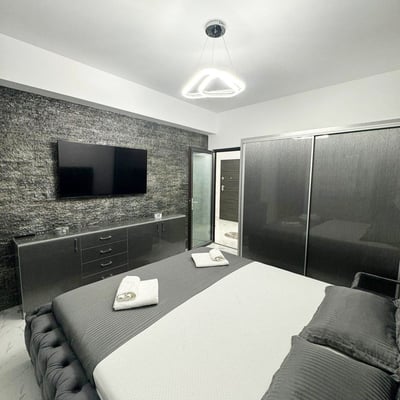 Comfortable apartment on the first sea line for rent in Mamaia-Sat, Romania