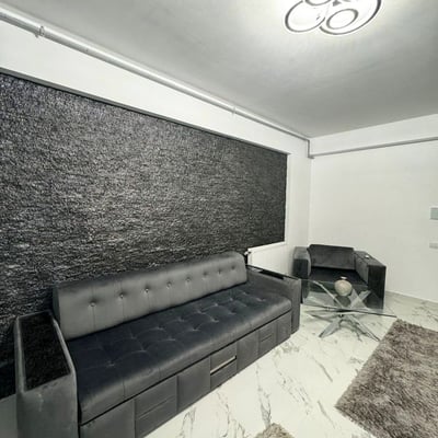 Comfortable apartment on the first sea line for rent in Mamaia-Sat, Romania