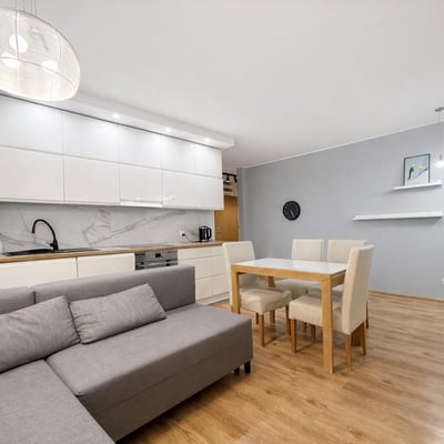 Helle möblierte Wohnung 43 m² zur Miete in Ursus, Warschau, Polen