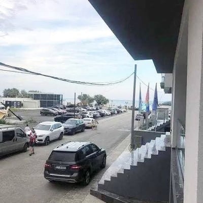 Apartamento luminoso en alquiler en Mamaia-Sat, Rumanía