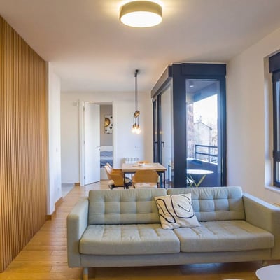 Apartamento acogedor y amueblado 50 m² con terraza en alquiler en Vračar, Belgrado, Serbia