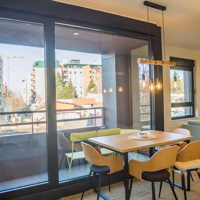 Apartamento acogedor y amueblado 50 m² con terraza en alquiler en Vračar, Belgrado, Serbia