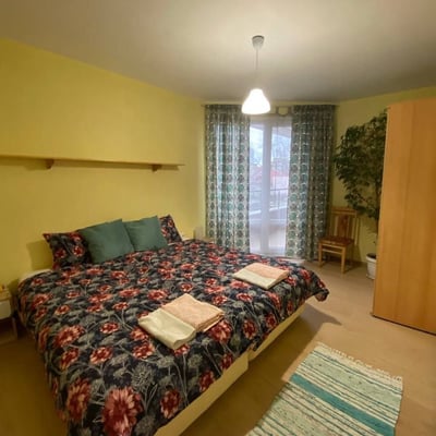 Appartement lumineux et moderne avec terrasse à louer dans le centre de Varna, Bulgarie