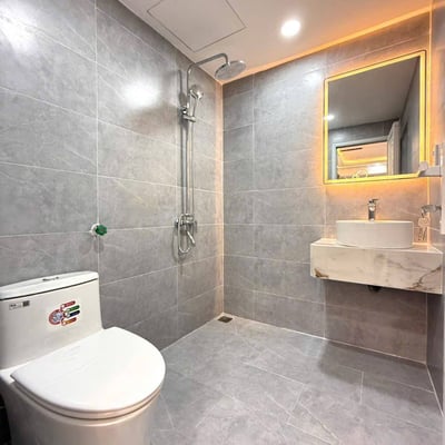 Appartement moderne et meublé de 75 m² à louer dans le nord de Nha Trang, Vietnam