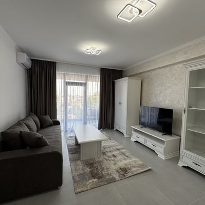 Appartement lumineux et confortable de 67 m² à louer à Inel II, Constanța, Roumanie