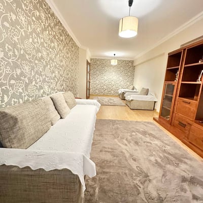 Cozy furnished 90 m² apartment for rent in Botanica, Chișinău, Moldova