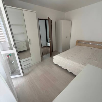 Cozy 2-room apartment 53 m² for rent, Dristor area, Bucharest, Romania