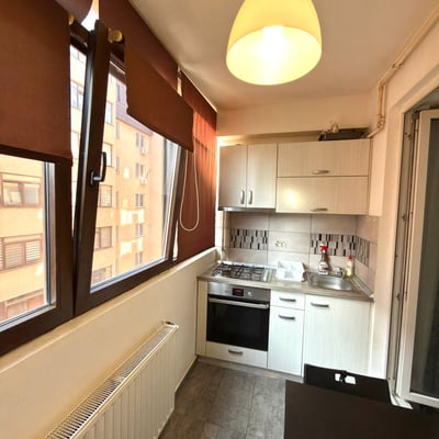 Apartamento económico y acogedor de 2 habitaciones en alquiler, Chiajna, Bucarest, Rumanía