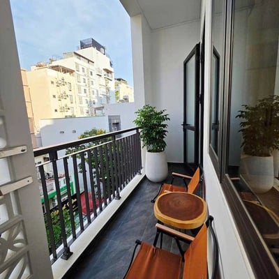 Estudio acogedor y amueblado con balcón cerca de la playa en alquiler, An Thuong, Da Nang, Vietnam