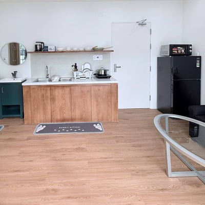 Bright furnished studio apartment with balcony for rent, Son Tra, Da Nang, Vietnam