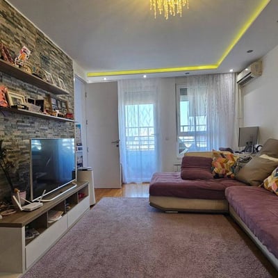 Modern 3-room apartment 62 m² in Belville residential complex for rent, New Belgrade, Serbia