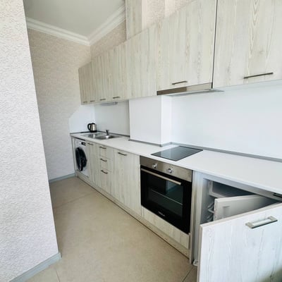 Spacious furnished apartment with sea view for rent, 92 m², Alen Mak, Varna, Bulgaria