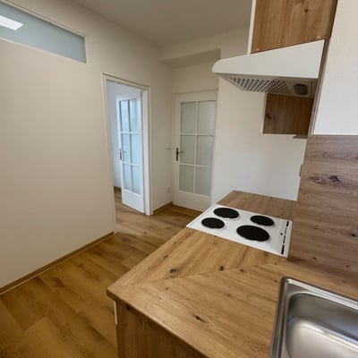 Аренда уютной квартиры в тихом районе, 48 м², Крч, Прага, Чехия