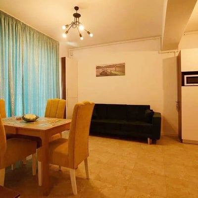 Bright apartment with balcony and great view for rent, 60 m², Mamaia, Constanța, Romania