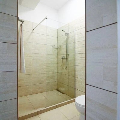 Bright apartment with balcony and great view for rent, 60 m², Mamaia, Constanța, Romania